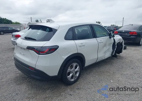 2024 Honda Hr-V Awd Lx z USA, uszkodzony, nr VIN 3CZRZ2H35RM736072